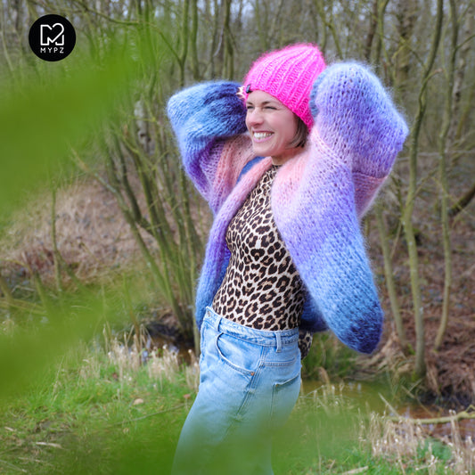 Kit de Tejido – Cárdigan de Mohair Grueso MYPZ Blue Sky No.15 (ENG-NL-DE-FR-ES)