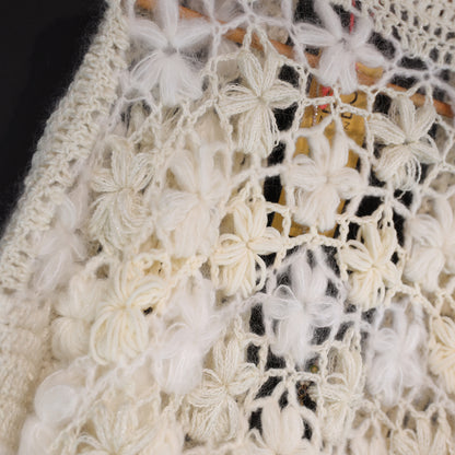 Crochet kit - MYPZ Short bomber cardigan Wildflower Off White (ENG-DE-NL-ES-FR-IT-DA-SV-NO)