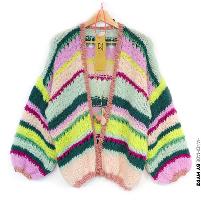 Knitting kit – MYPZ Light Alpaca Cardigan Featherlight No10 (ENG-NL-DE)