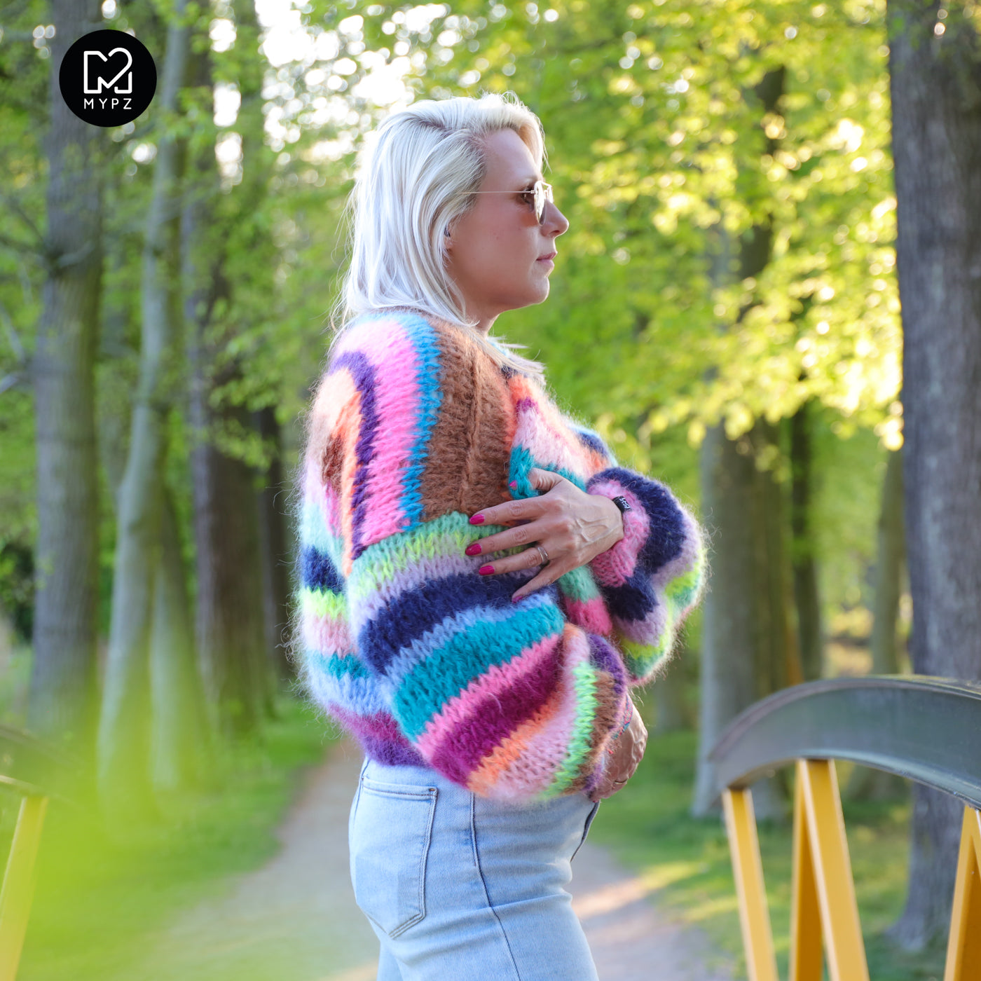 Knitting Kit – Chunky Mohair Cardigan Rainbow Medley No.12 (ENG-NL-DE)