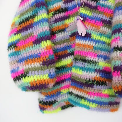 Crochet kit - Chunky Mohair cardigan Groovy Rainbow (ENG-NL)