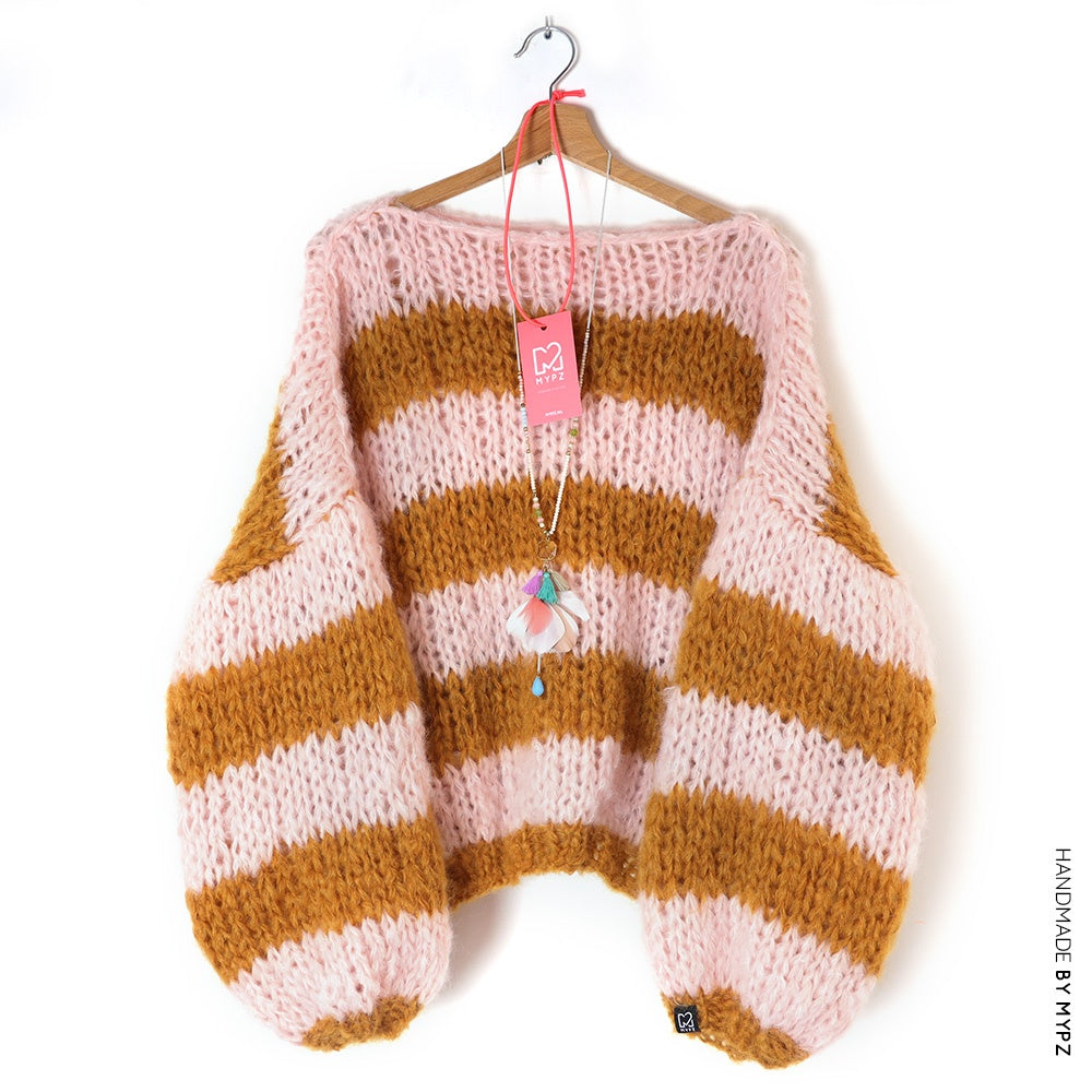 Modele de tricot Pull over en grosse maille en mohair epais No15 FR